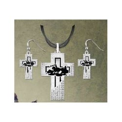 team roper necklace and earrings